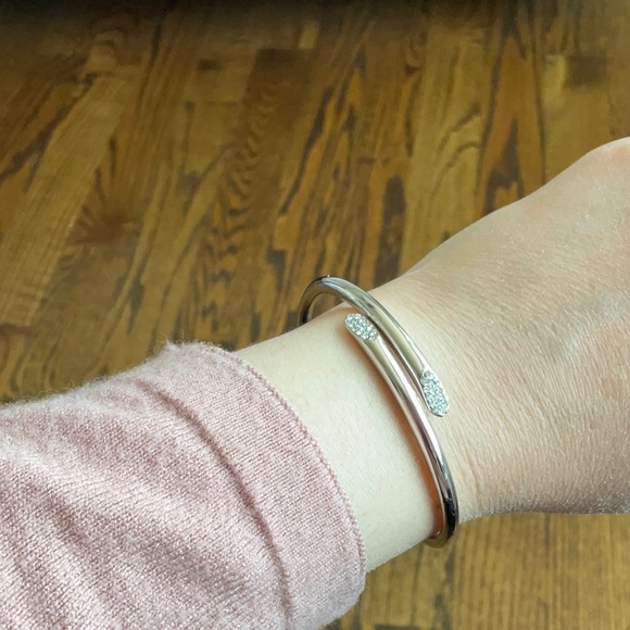 Vince Camuto dainty silver bracelet - Picture 2 of 5